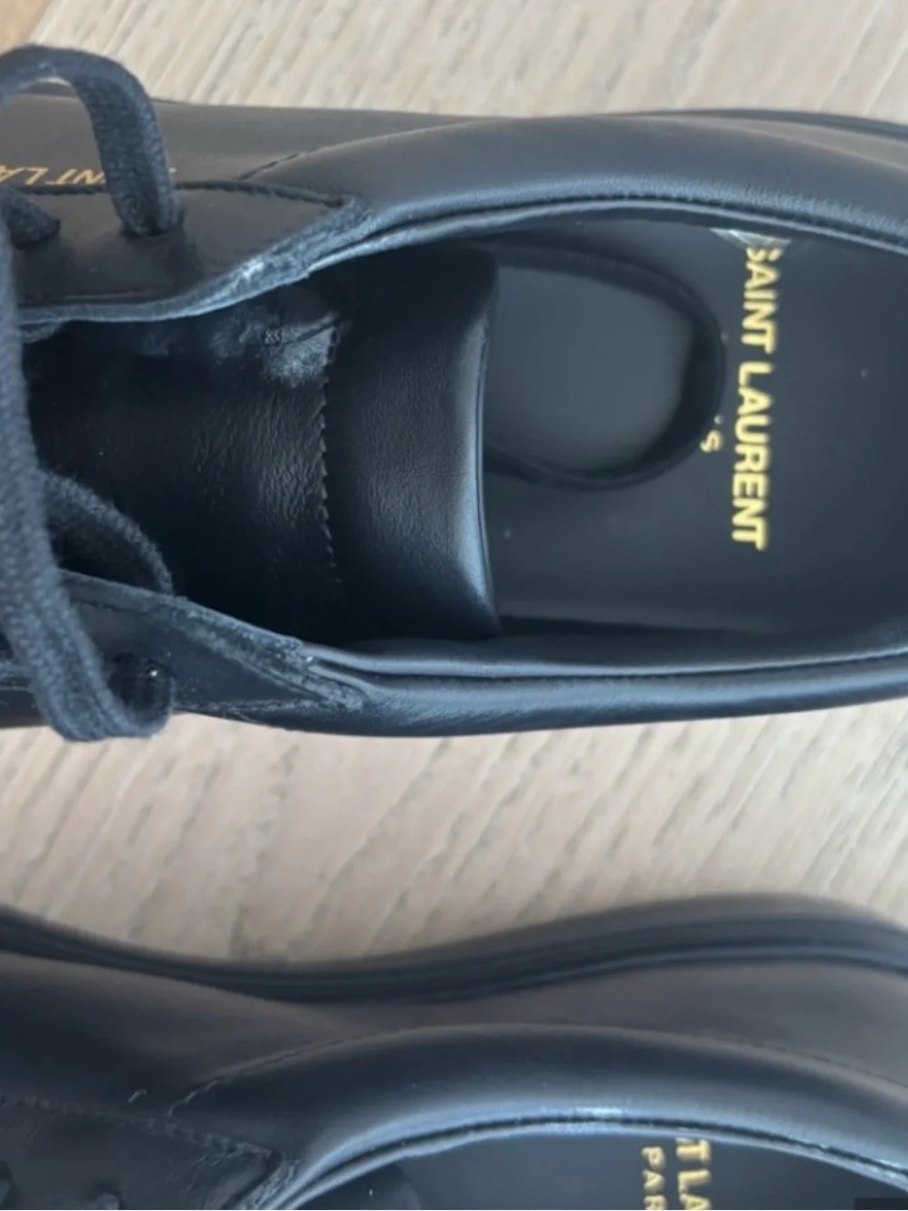 Saint Laurent | Black Leather Andy Low-Top Lace-Up Sneakers Shoes Women’s - Picture 3 of 9